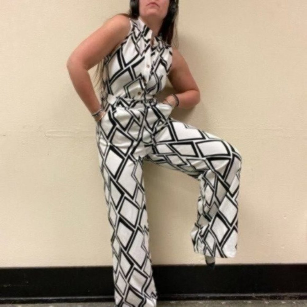 PRICE FIRM Vintage Black White Printed Jumpsuit | Size S/M - Picture 4 of 14